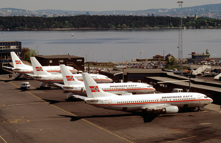 Fornebu Flyplass mai 1992 (Foto: Steinar Svdal)